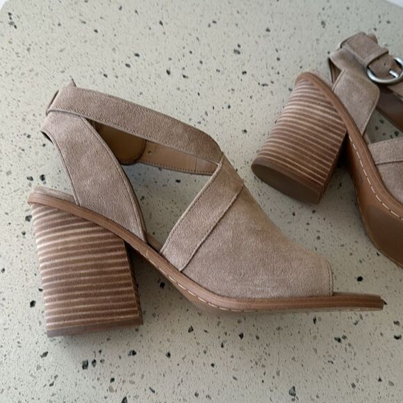 Marc Fisher Vega Women's Taupe Natural Suede Leather Block Heel Sandals Size 11 - Picture 12 of 13